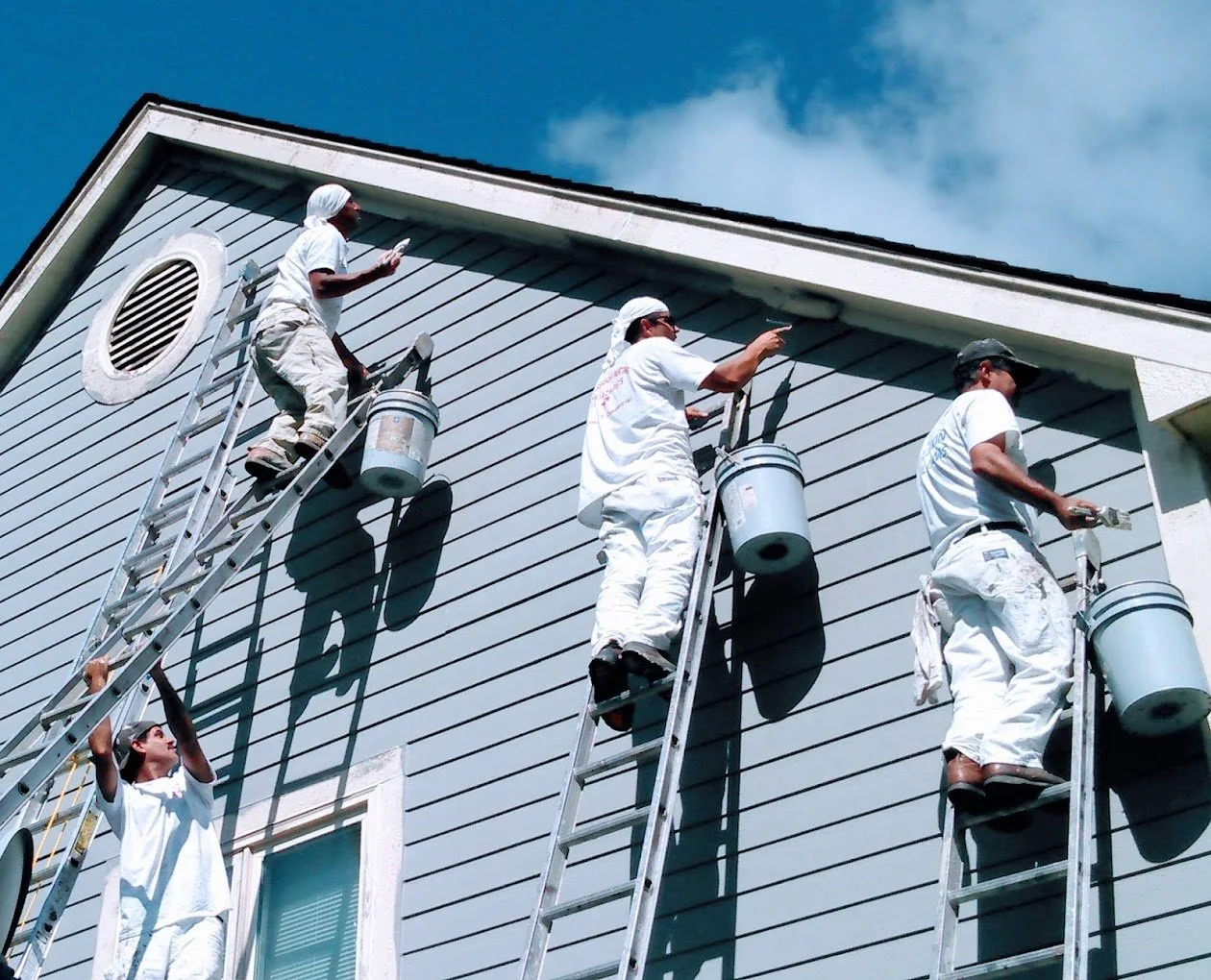 Top-rated home painting services service in Warren, OH - Lee's Interior Wallpapering